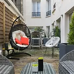 Hotel Magenta 38 By Happyculture