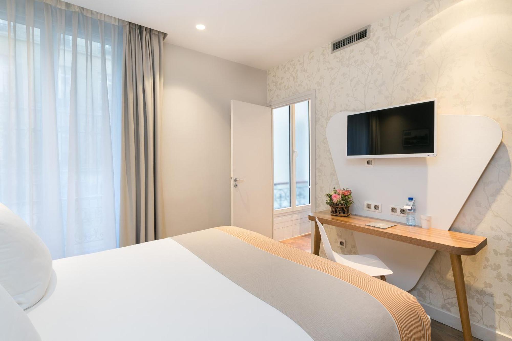 Magenta 38 By Happyculture 3* Paris