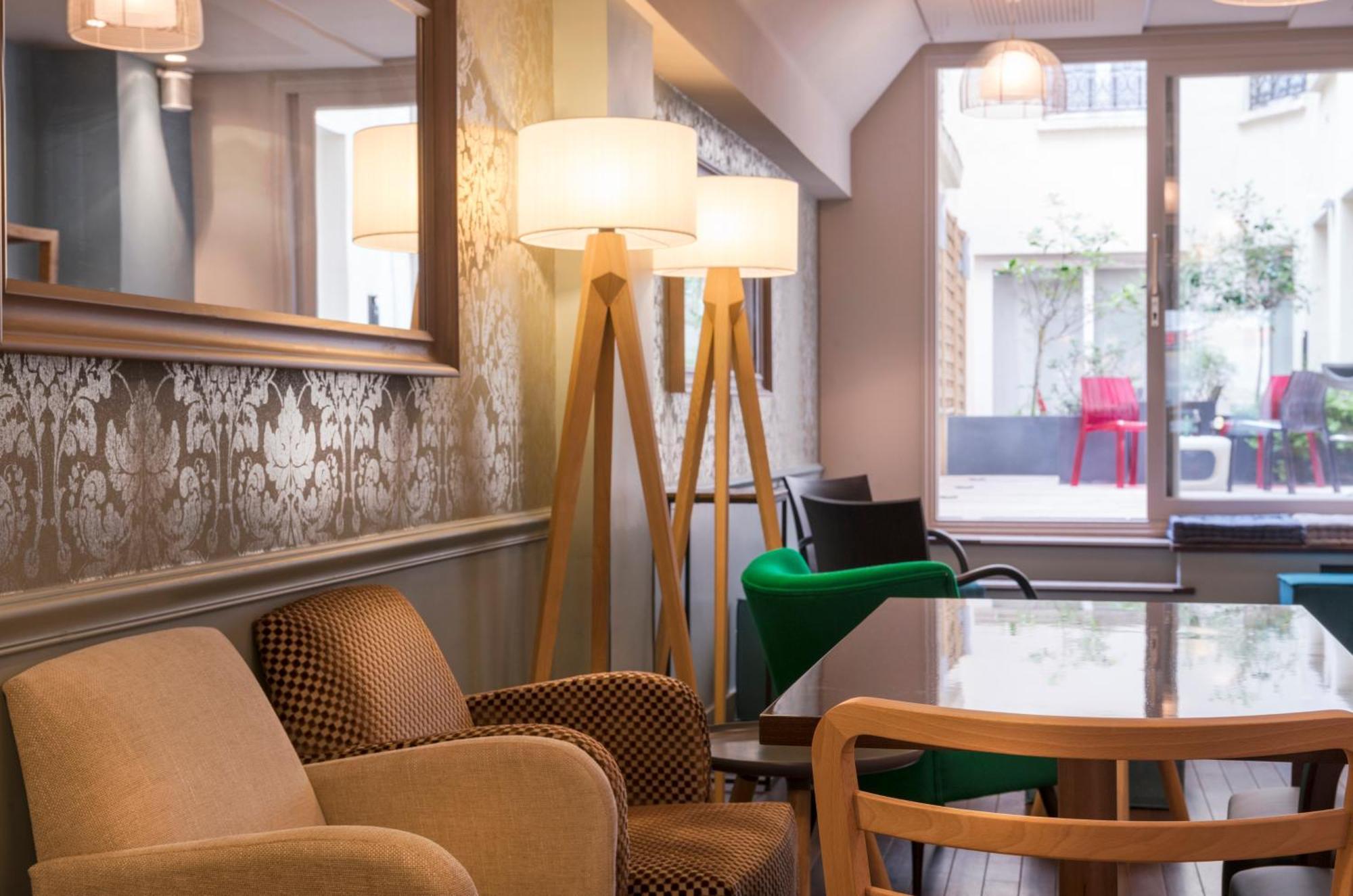 Magenta 38 By Happyculture 3* Paris