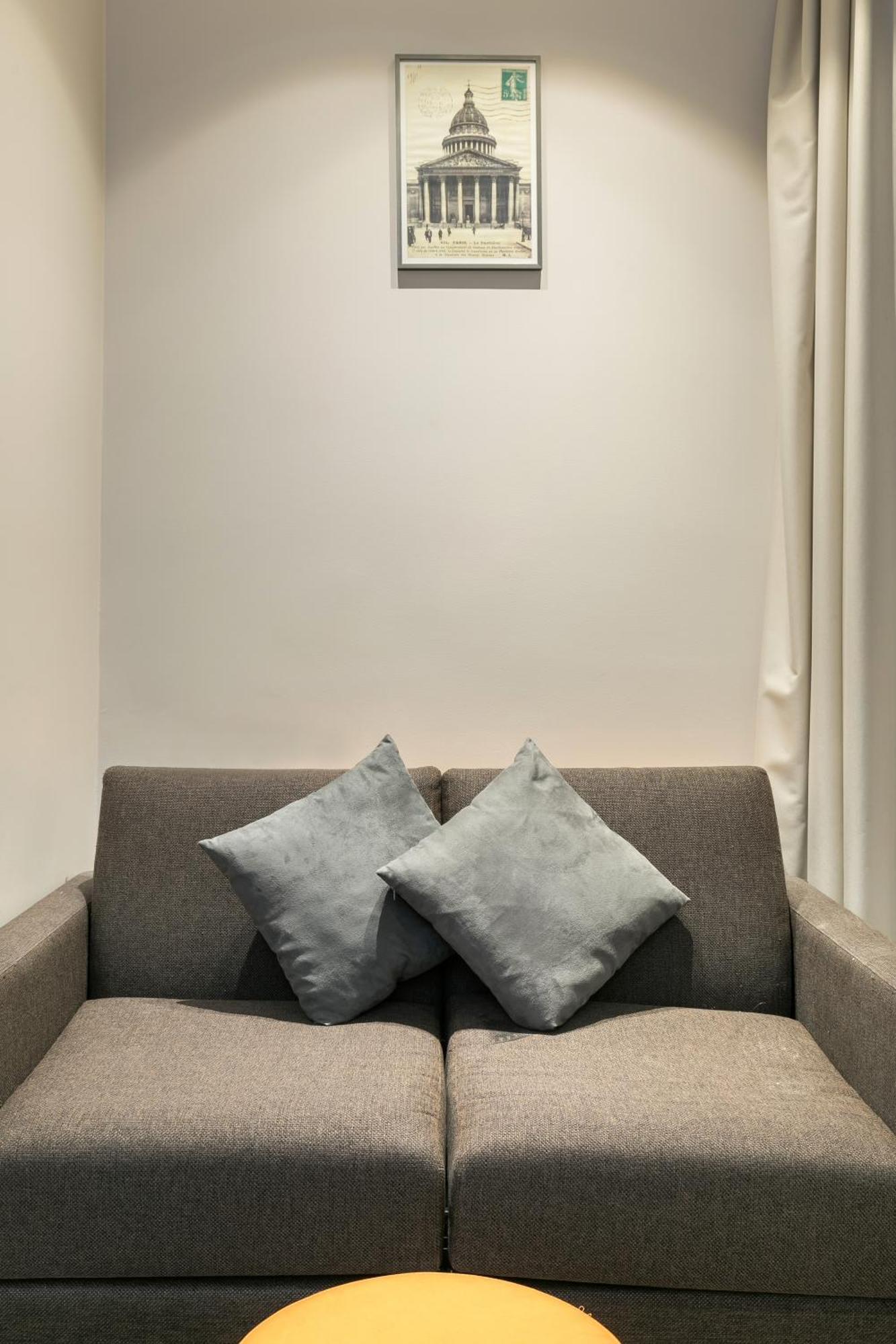 Hotel Magenta 38 By Happyculture