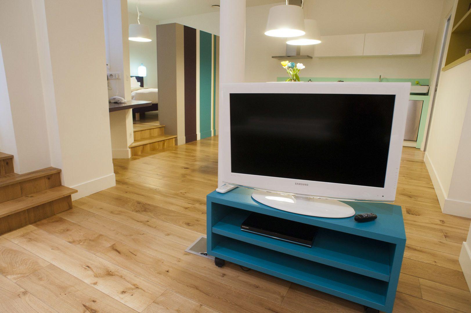 Magenta 38 By Happyculture