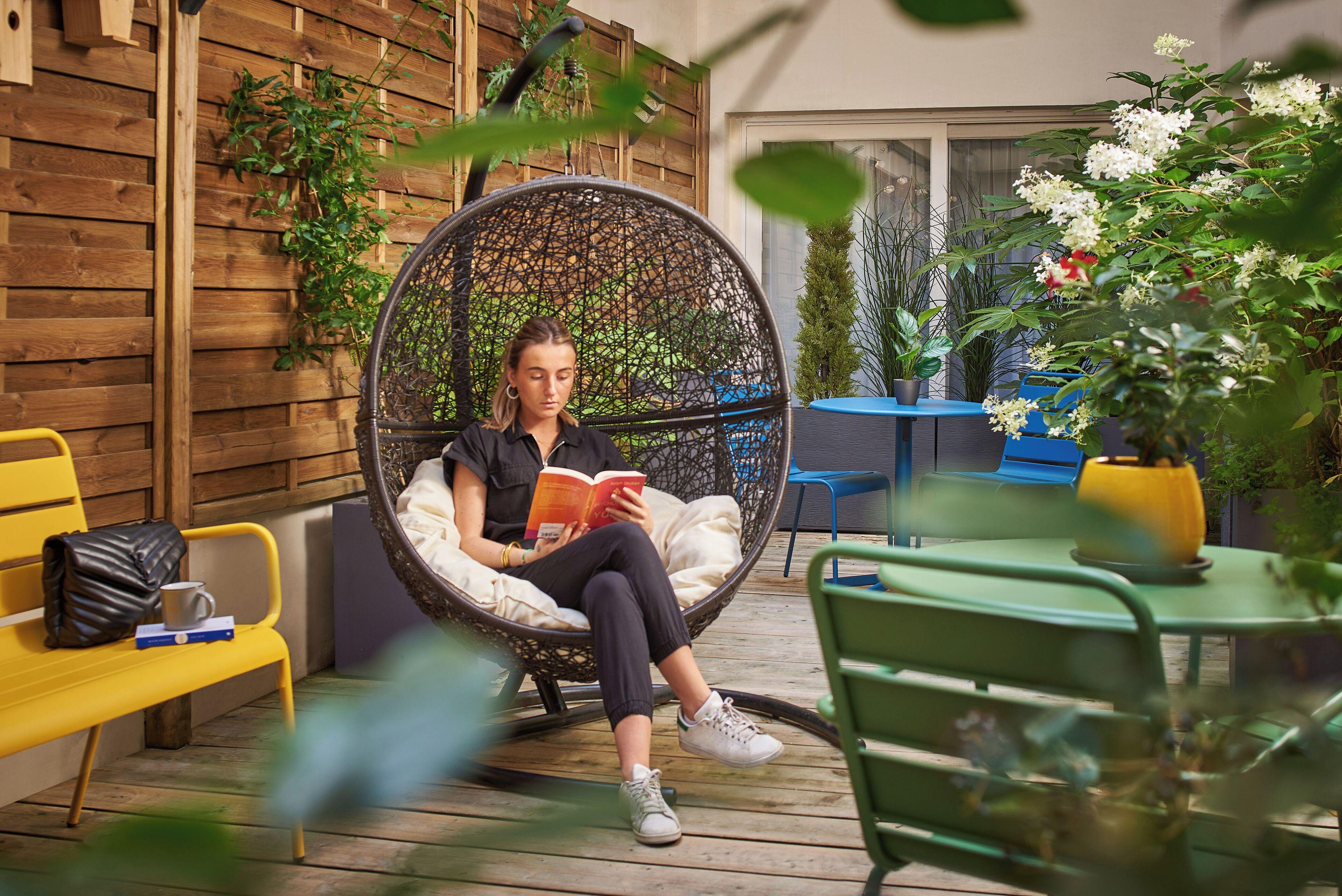 Magenta 38 By Happyculture